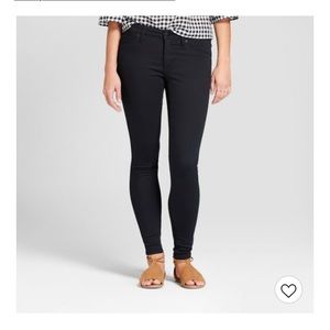 Universal Thread Mid-rise Jegging